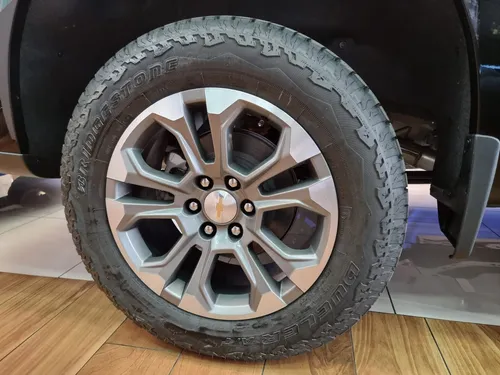 Chevrolet Cheyenne 6.2 Doble Cab High Country 4X4 At