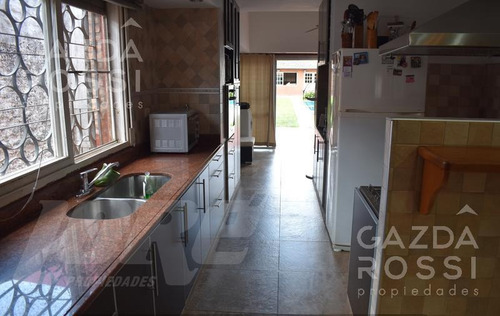 Imagen 10 de 30 de Casa - Temperley
