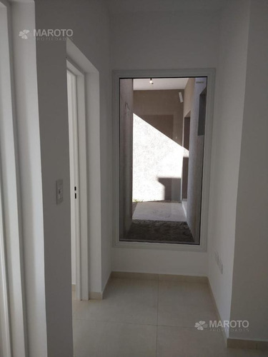 Imagen 9 de 29 de Casa En Venta En Barrio El Canton - Maroto Propiedades