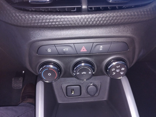 Chevrolet Onix 1.0 Lt
