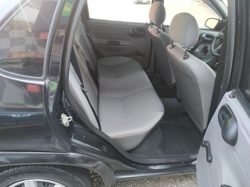 Chevrolet Classic 1.0 Ls Flex Power 4p 2011