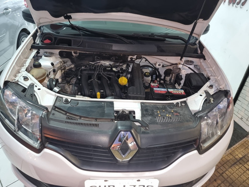 Imagem 8 de 8 de Renault Logan 2016 1.0 16v Authentique Hi-flex 4p