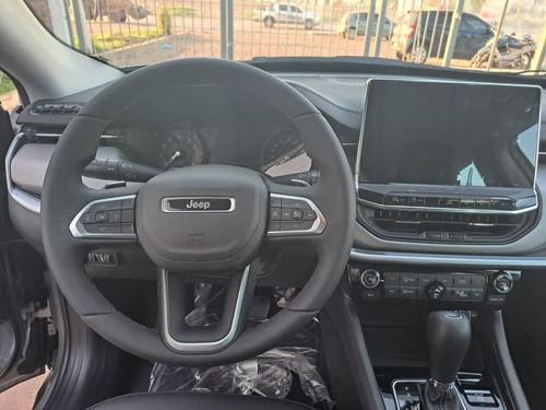 Imagen 7 de 12 de Jeep Compass Longitude Plus