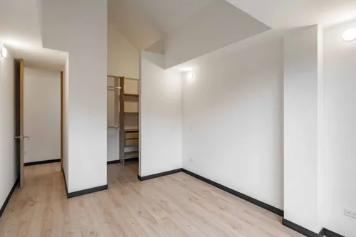 Casa En Arriendo/venta En Canelon. Cod A22482