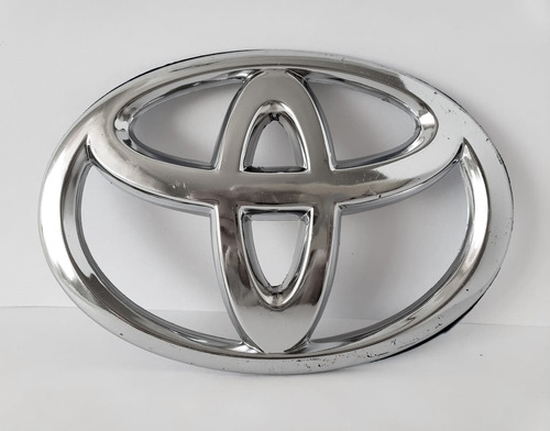 Emblema Defensa Camry 2007-2008-2009 Usado Genérico