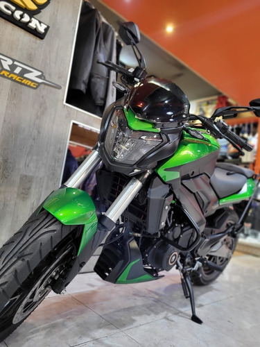 Imagen 5 de 11 de Bajaj Dominar 400 Dunlop Okm Tamburrino Motos