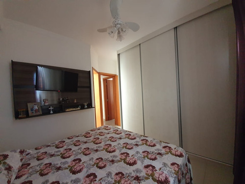 Excelente Cobertura De Três Quartos Com Elevador - 6632
