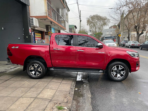 Toyota Hilux 2.8 Cd Srx 177cv 4x4 At