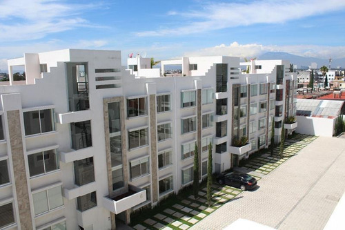 Imagen 21 de 30 de Departamento En Venta En Bugambilias (vista Laguna)