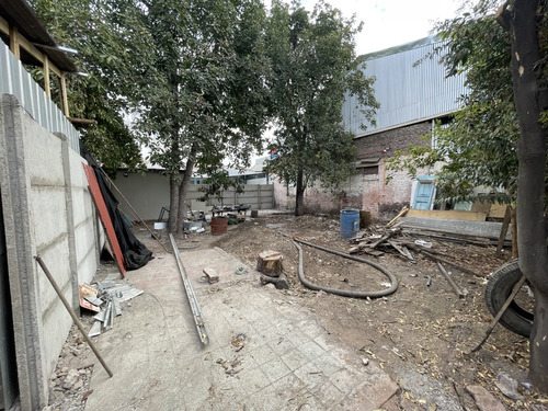 Arriendo Sitio, A 3 Cuadras De La Plaza Pte Alto