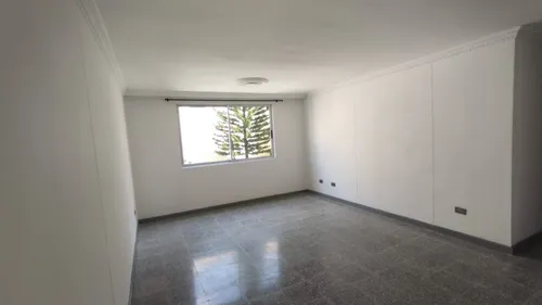 Apartamento En Venta En Cristóbal Colón. Cod V11433