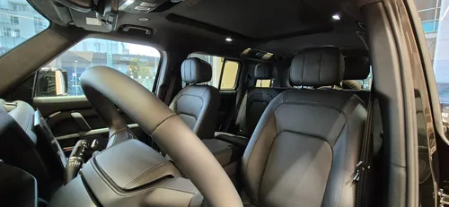 Land Rover Defender 110 5.0 V8 Awd
