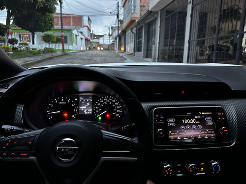Nissan Kicks 1.6 Advance