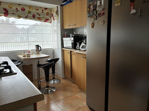 En Venta Casa 4d/3 Baños En Av Los Estudiantes