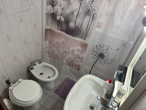 Departamento En Barrio Industrial