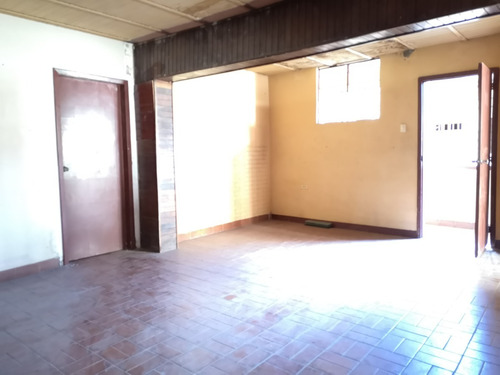 Imagen 6 de 7 de Venta De Amplia Casa (con Anexo) Cerca De La Urbanizacion Patarata, Barquisimeto