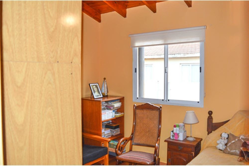 Venta Duplex 4 Amb Con Cochera Y Patio -b. Privado