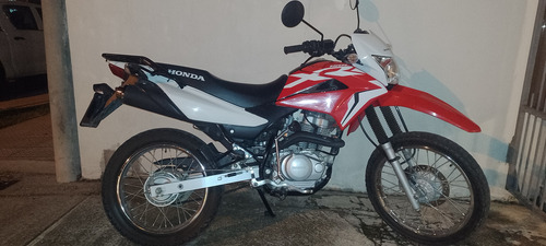 Moto Honda Xr 150 Modelo 2021. 10500 Km Papeles Al Dia. 08 F