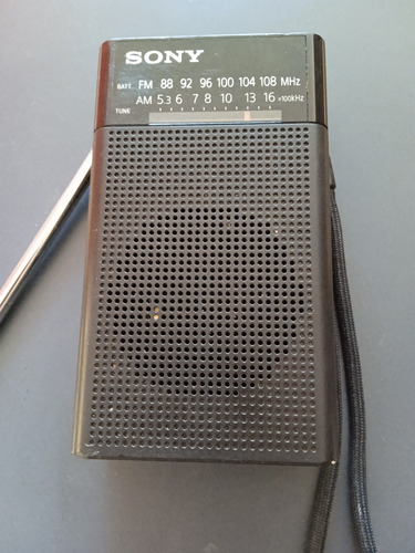 Radio Sony Icf P 26