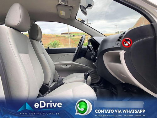 Imagem 15 de 15 de Kia Motors Picanto Ex 1.1/1.0/ 1.0 Gasolina Aut. 2010/2011