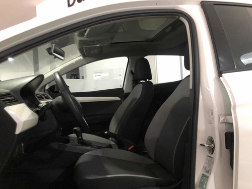 Imagen 10 de 15 de Seat Ibiza Style Automático 2018