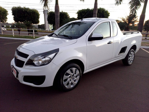 Imagem 4 de 10 de Chevrolet Montana 1.4 Mpfi Ls Cs 8v Flex 2p Manual
