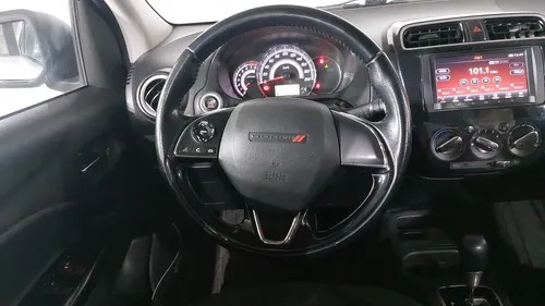 Dodge Attitude 1.2 SXT CVT