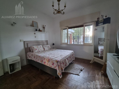 Imagen 24 de 29 de Casa 3 Ambientes Venta Castelar