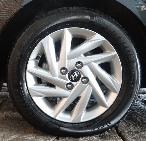 Imagem 5 de 7 de Hyundai
