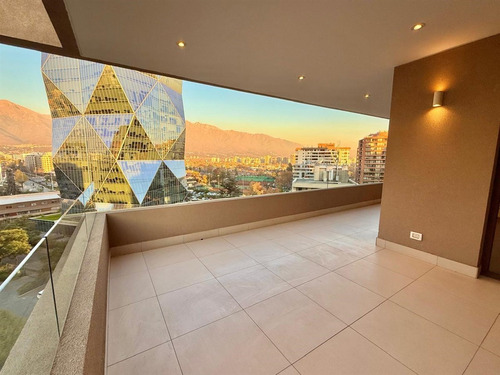 Departamento En Arriendo De 3 Dorm. En Las Condes