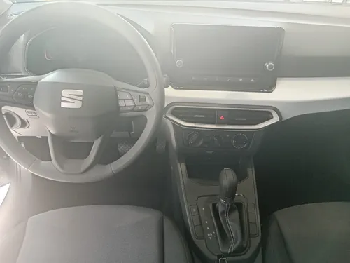 Seat Arona 1.6 Reference