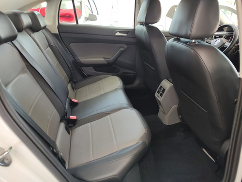 Volkswagen Virtus 1.0 Highline 200 Tsi Aut. 4p