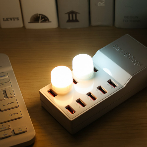 Lámpara De Noche Led Con Luz Nocturna Enchufable Mini Usb, 1