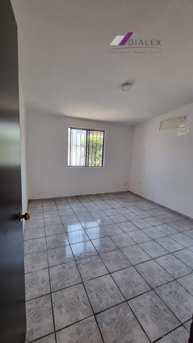 Col. Rincón De La Primavera -casa En Venta Zona Conty- Excelente Ubicación En Guadalupe N.l.