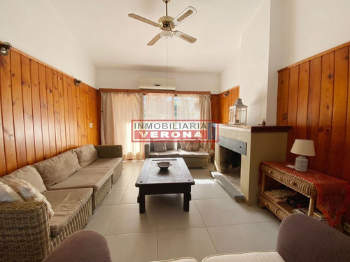 Imagen 2 de 30 de Casa En Venta De 6 Dormitorios - Pinares, Punta Del Este