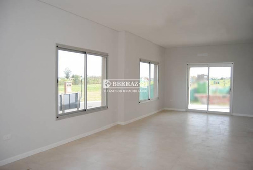 Casa Venta Pilar Del Este Santa Elena - Pilar