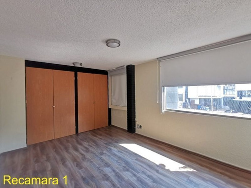 Casa Duplex 374m2c / 3r / 4.5b / 2a / Patio