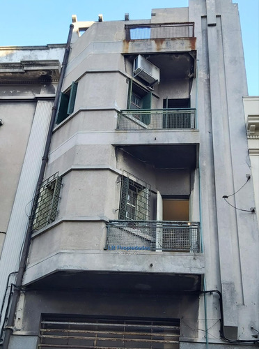 Edificio 437 Mts.2 , 2 Viviendas, 1 Gran Local