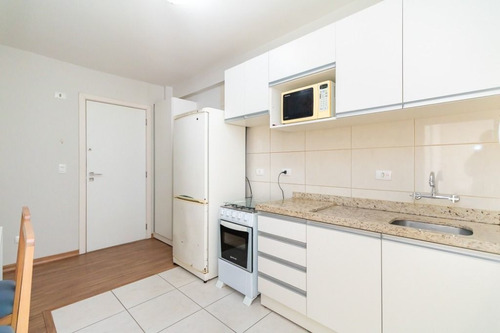 Imagem 9 de 25 de Studio Com 1 Dormitório Para Alugar, 33 M² Por R$ 1.100,00/mês - Centro - Curitiba/pr - St0024