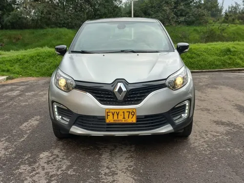 Renault Captur 2.0 Intens Automática