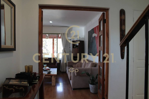 Imagen 3 de 30 de Oportunidad!!! Preciosa Casa En Condominio Peñalolén, Seg...