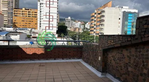 Apartamento En Venta En Cabecera Del Llano. Cod V61581