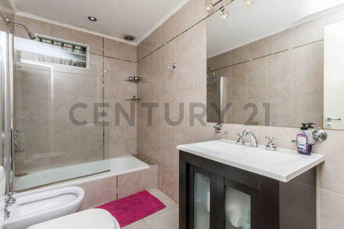 Venta Ph 3 Ambientes Con Jardín Y Parrilla