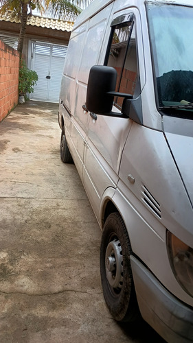 Van Mb