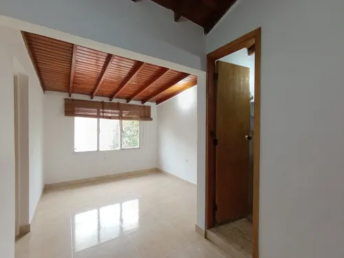 Apartaestudio En Arriendo En La Ceiba. Cod A13479