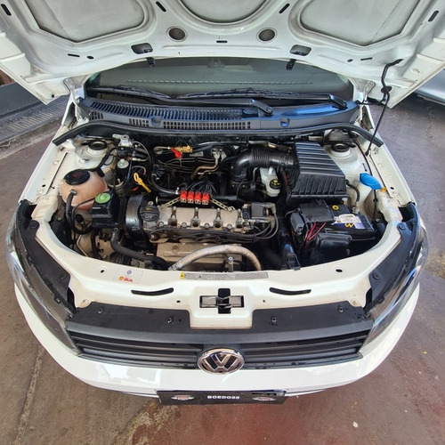 Imagen 8 de 15 de Volkswagen Gol Trend 2019 1.6 Trendline Gnc Cuotas Credito