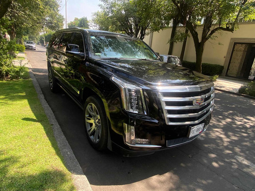 Imagen 2 de 14 de Cadillac Escalade 2015 6.2 Paq P Premium 4x4 At
