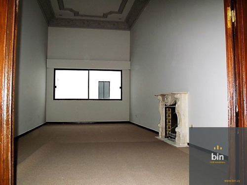 Excelente Local En Venta Ciudad Vieja