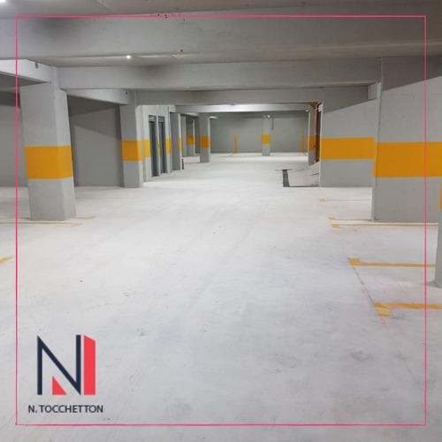 Imagen 2 de 2 de Cochera En Venta En Ituzaingó