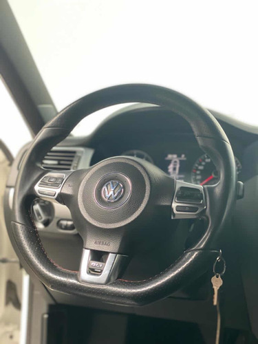 Volkswagen Vento 2.0 Sportline Tsi 200cv Bi-xenon Dgs 2013